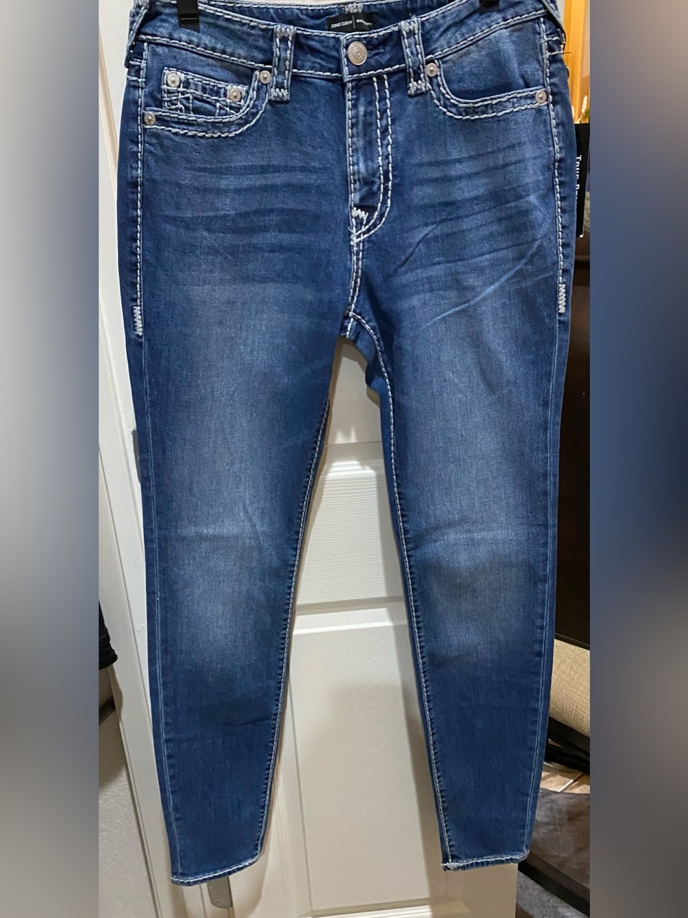 True Religion Jennie Curvy Mid Rise Skinny Size 30